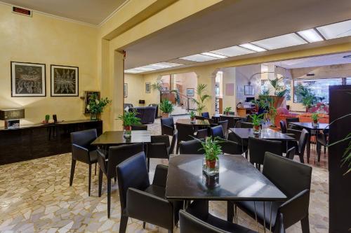 Gallery image of Hotel Massimo d'Azeglio in Montecatini Terme