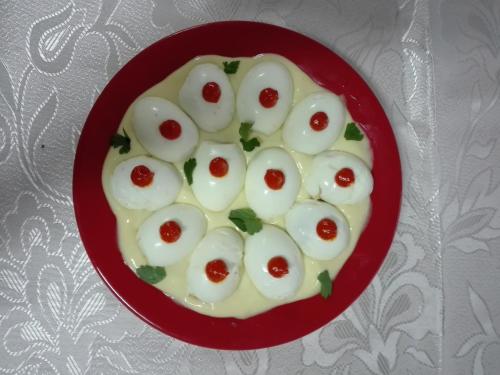 Jídlo v penzionu nebo okolí