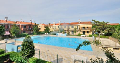 Het zwembad bij of vlak bij Villaggio Michelangelo