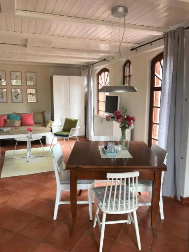 Μια τηλεόραση ή/και κέντρο ψυχαγωγίας στο Pension Villa Fortuna