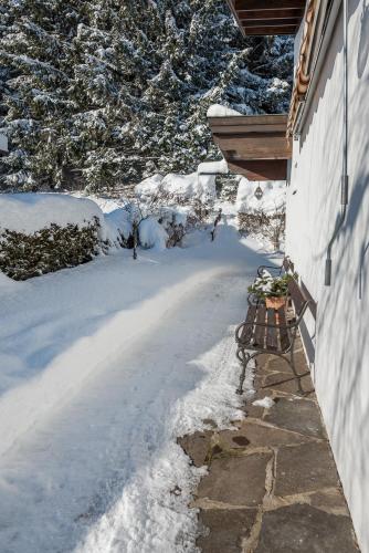 Ferienwohnungen Vomperberg im Winter