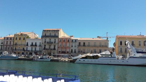 Studio avant port Sète