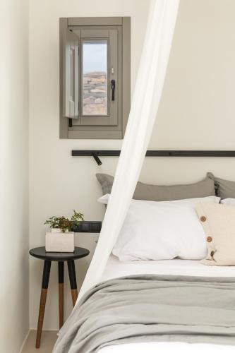 Gallery image of Chora Kythnos Suites adults only in Kithnos