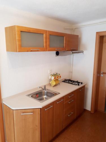 Köök või kööginurk majutusasutuses Brezno - 2 izbový apartmán