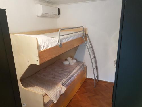 Katil atau katil-katil dalam bilik di Apartment Sutlic