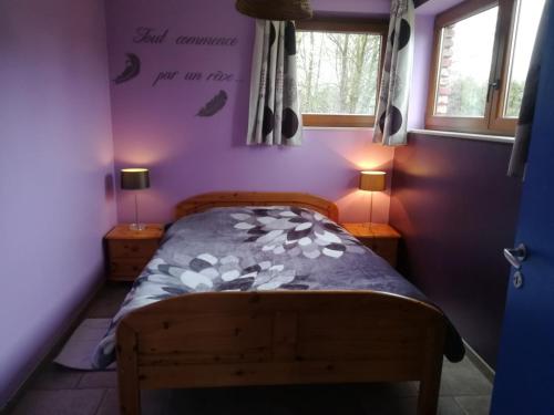 Cama o camas de una habitación en Chambres d'hôtes des Ardennes