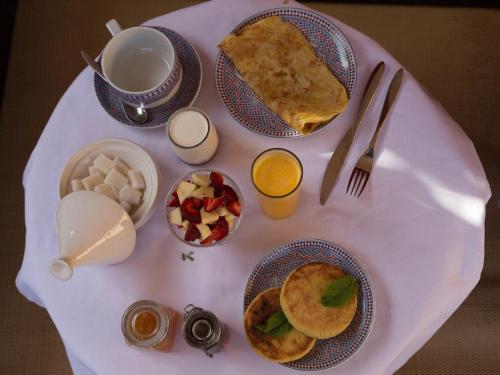 Mat i riaden eller i närheten