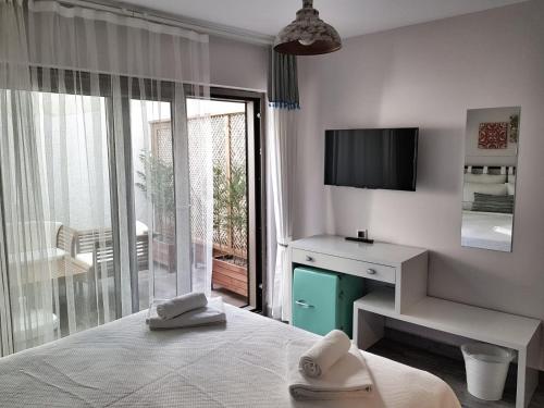 hora konukevi canakkale turkey booking com