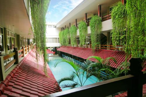 Vista de la piscina de Hotel Karthi Kuta o alrededores