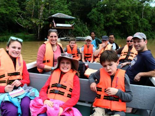 Tetamu yang menginap di Borneo Nature Lodge