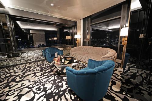 Гостиная зона в Best Louis Hamilton Hotel Gwangan