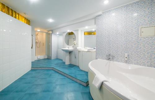 Un baño de Hotel Express Congress