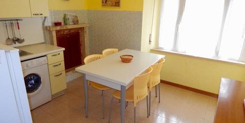 N177 - Numana, trilocale in centro con posto auto