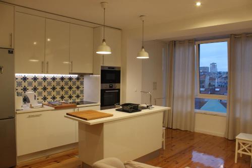 3 BR Penthouse with A/C and Private Terrace