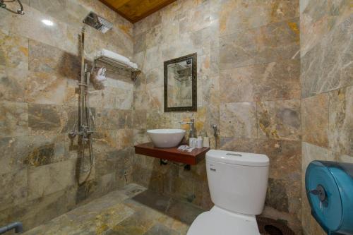 Koupelna v ubytování Hoa Vang Riverside Villa