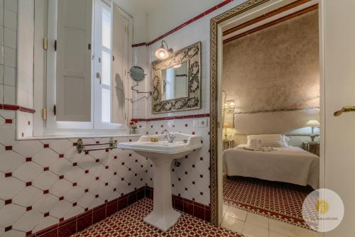 A bathroom at Hotel Argantonio