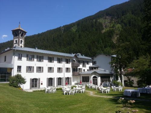 Gallery image of Hotel Cepina Albergo Incantato in Valdisotto