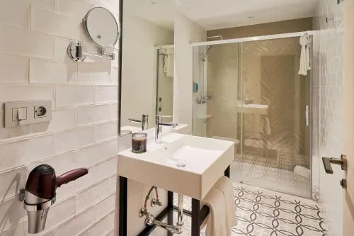 Tandem Soho Suites photo 21