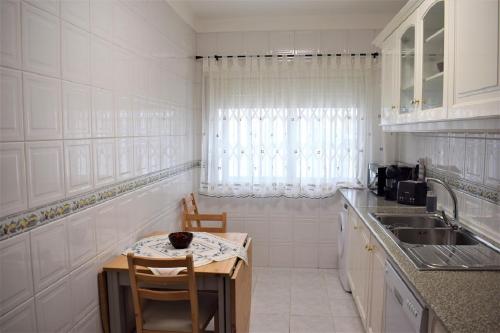 Quarteira Comfortable Apartment