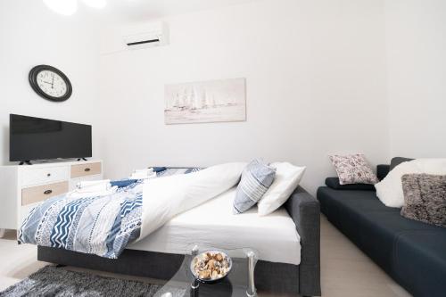 Studio Apartment Portić, self check-in