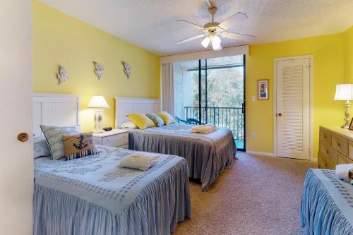 Gallery image of Island Club Condos in Hilton Head Island