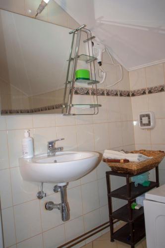 Un baño de Guest House Fena