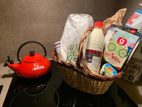 Nellaliにあるコーヒーまたはお茶