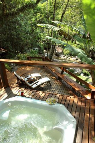 Taman di luar Pousada Casa Bonita