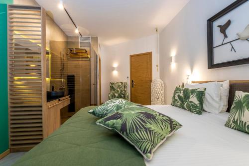 カラマキにあるKalamaki Luxury Suitesのギャラリーの写真