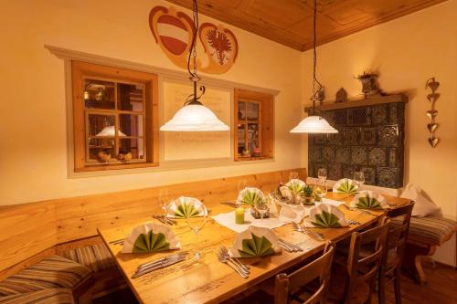 Фотография из галереи Landgasthof Rössle - Beim Kräuterwirt в Оберштауфене
