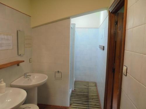 Koupelna v ubytování Albergue Areitz Soroa