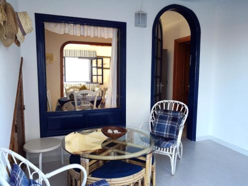 Zdjęcie z galerii obiektu Apartamento La Caleta w mieście Famara