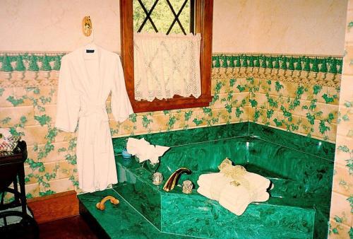 Ванна кімната в Shamrock Thistle & Crown B&B