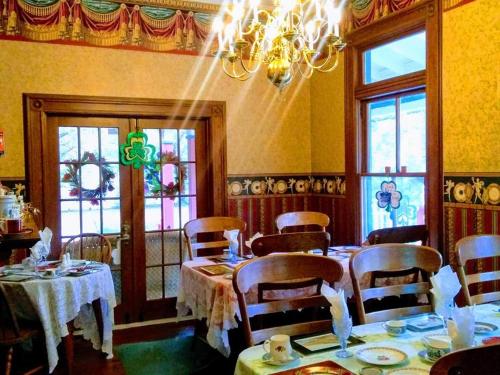 Shamrock Thistle & Crown B&B – Photos 4