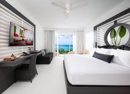 Gallery image of S Hotel Montego Bay - Luxury Boutique All-Inclusive Hotel in Montego Bay