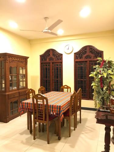 Galeriebild der Unterkunft Tiny Royal Palace in Unawatuna