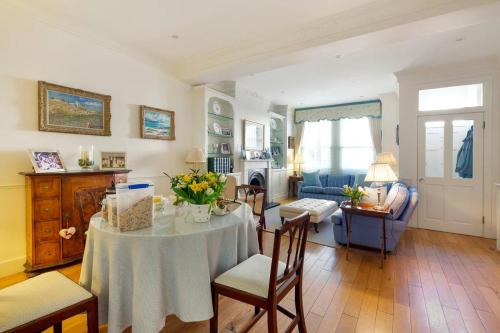 Istumisnurk majutusasutuses Fulham B&B