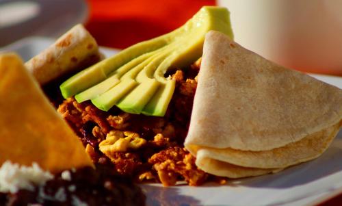 Đồ ăn tại/gần khách sạn