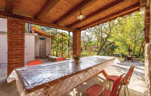 Guest house Kalla
