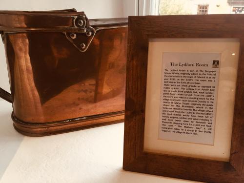 Φωτογραφία από το άλμπουμ του The Oxenham Arms Hotel Devon σε South Zeal