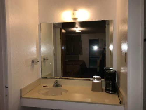 Ένα μπάνιο στο Luxury Inn