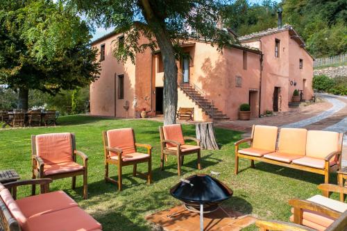 Κήπος έξω από το Villa Le Caggia