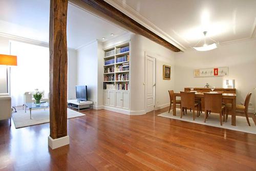 The Rentals Collection - Leonardo