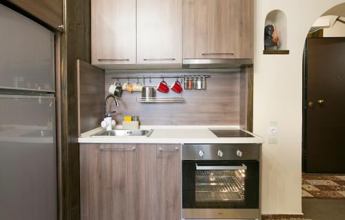 Spacious Apartment Next To Metro - Marousi