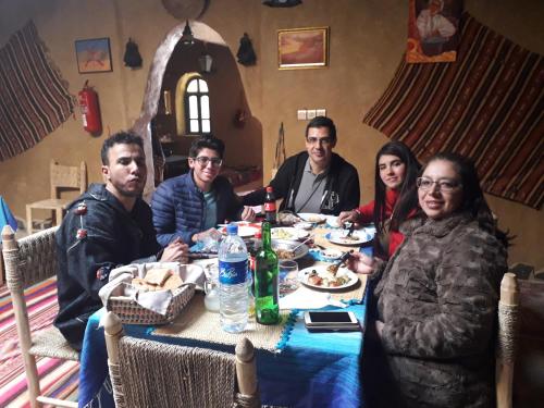 Επισκέπτες που μένουν στο Riad Marhaba Merzane