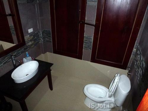 Gallery image of Pon Arena Hotel in Muang Không