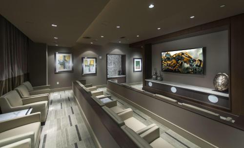 TV/trung tâm giải trí tại Hanover Post Oak
