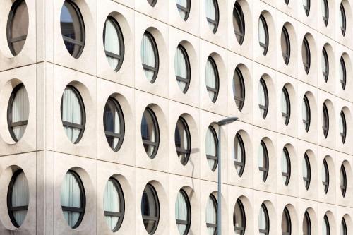 Imagen de la galería de Best Western Premier Why Hotel, en Lille