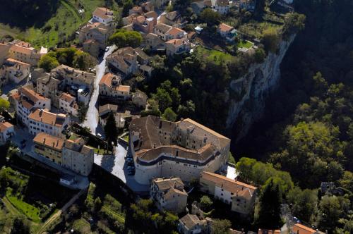 an aerial view of a town with a castle at Farm stay Synergia - Hiden treasure in Pazin