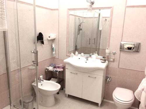 Koupelna v ubytování B&B Smeraldo
